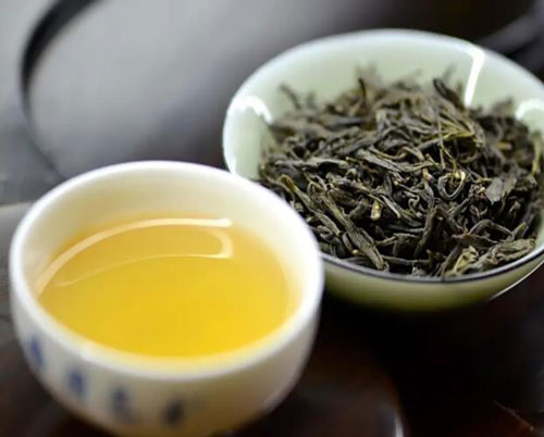 茶叶加工使用（yòng）江工热能蒸汽发生器，省（shěng）气更省钱